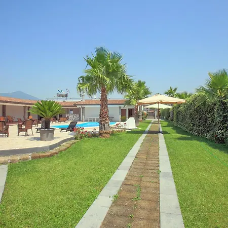 ホテル La Fenice ボスコレアーレ