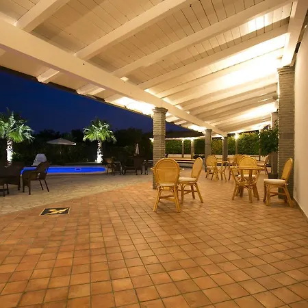 ホテル La Fenice 3*